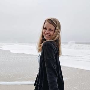 Meet your Posher, Michaela